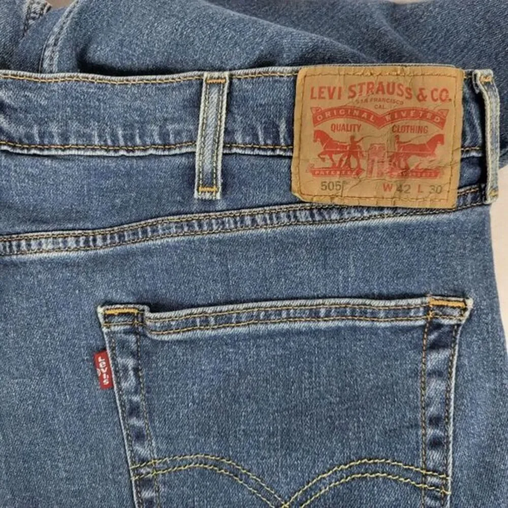 Levi's 505 Jeans‎ Mens 42x29 Relaxed Straight Leg Medium Wash Denim
